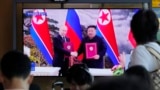 Kuzey Kore lideri Kim Jong Un ile Rusya Cumhurbaşkanı Vladimir Putin'in Pyongyang'daki görüşmesinden görüntü- 21 Haziran 2024 (ARŞİV).